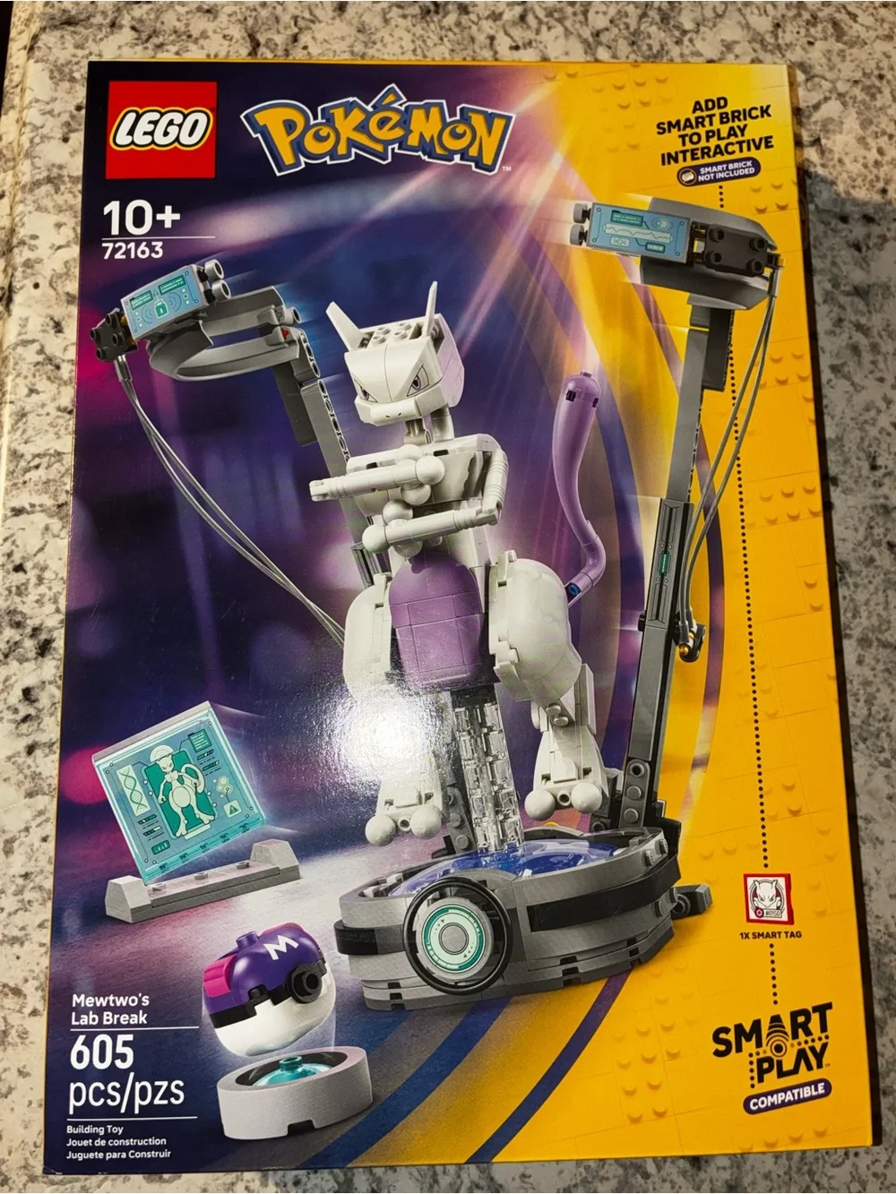 LEGO Pokémon Mewtwo’s Lab Break Building Set